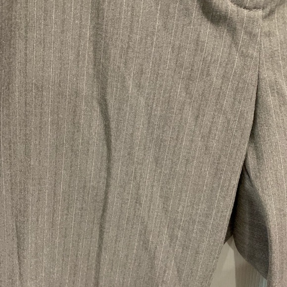 NWT Access Brown Striped Pants Size 8. - Picture 3 of 6